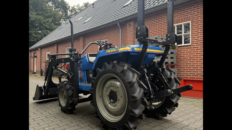 Iseki TU170 met voorlader al vanaf €125 per maand.